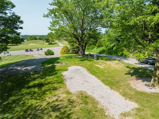 745 N Hopewell Road N, Hopewell, OH 43746