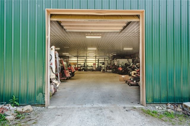 745 N Hopewell Road N, Hopewell, OH 43746