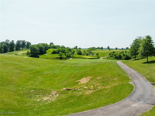 745 N Hopewell Road N, Hopewell, OH 43746