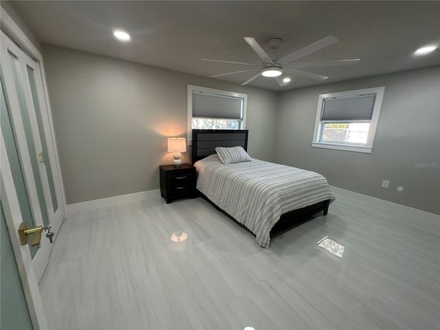 717 CRESTVIEW CIRCLE NW, Port Charlotte, FL 33948