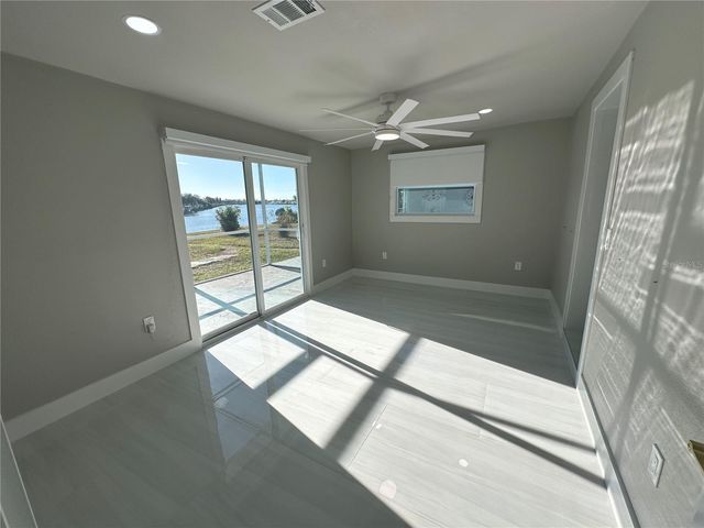 717 CRESTVIEW CIRCLE NW, Port Charlotte, FL 33948