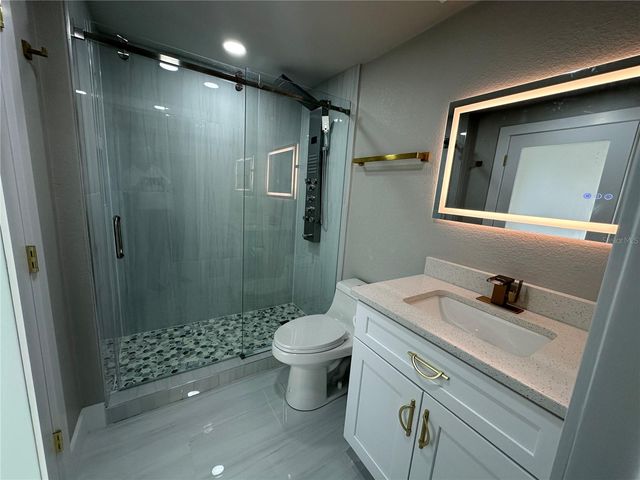 717 CRESTVIEW CIRCLE NW, Port Charlotte, FL 33948