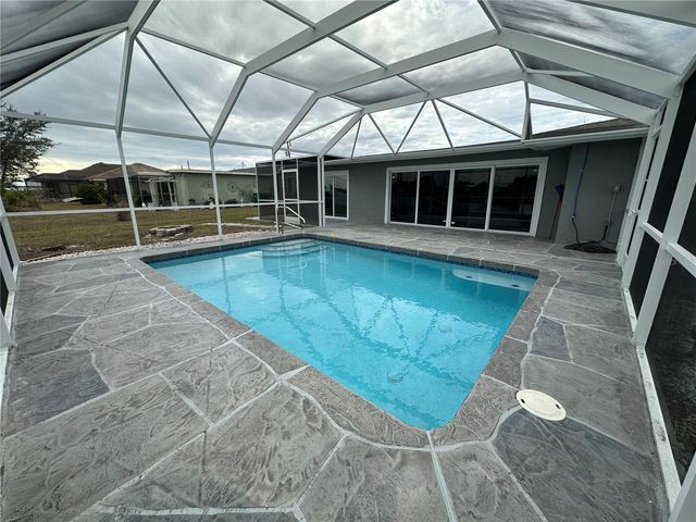 717 CRESTVIEW CIRCLE NW, Port Charlotte, FL 33948