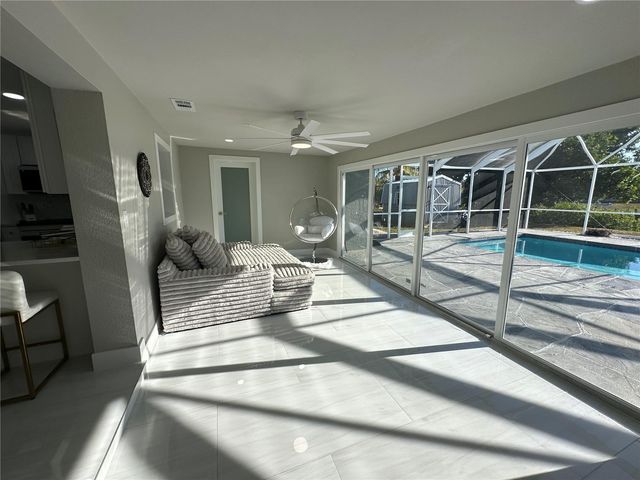 717 CRESTVIEW CIRCLE NW, Port Charlotte, FL 33948