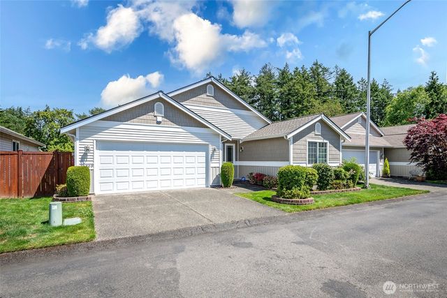 11809 5th Avenue Ct E, Tacoma, WA 98445
