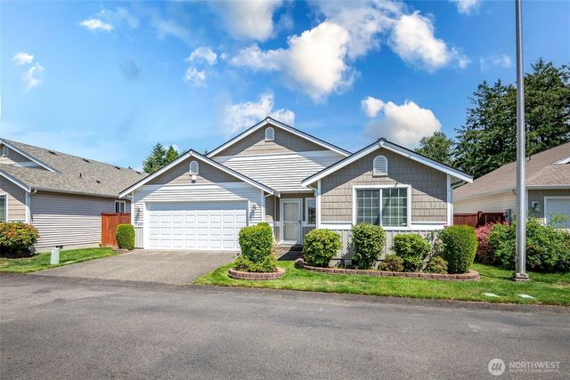 11809 5th Avenue Ct E, Tacoma, WA 98445