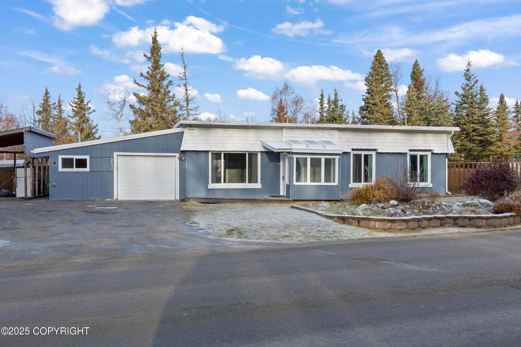 5231 Huffman Road, Anchorage, AK 99516
