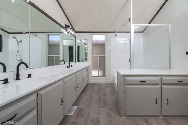 14000 El Evado 19, Victorville, CA 92392