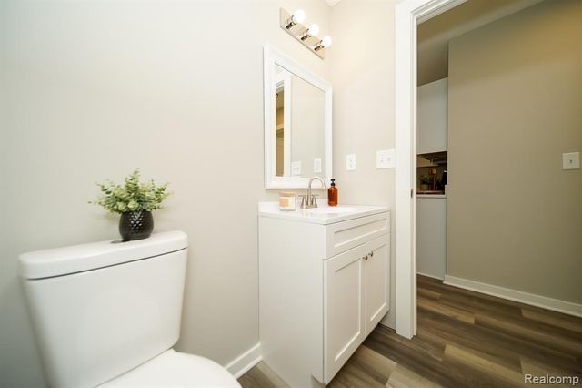 51819 Kings Pointe Drive, New Baltimore, MI 48047