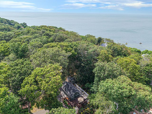 356 Oakleigh Avenue 16, Baiting Hollow, NY 11933