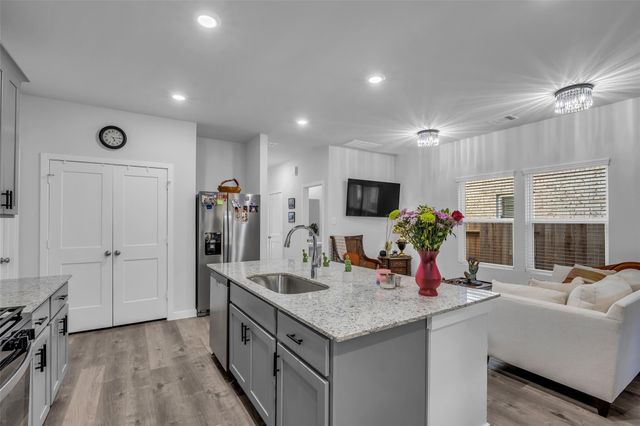 7866 Alset Drive, Magnolia, TX 77354