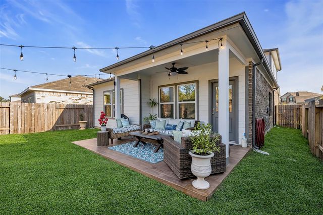 7866 Alset Drive, Magnolia, TX 77354