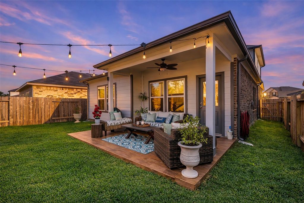 7866 Alset Drive, Magnolia, TX 77354