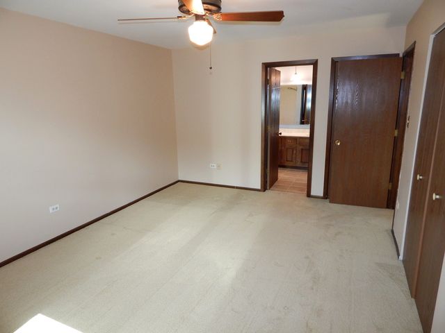 8101 Braeburn Lane, Orland Park, IL 60462