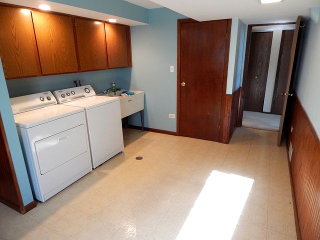 8101 Braeburn Lane, Orland Park, IL 60462