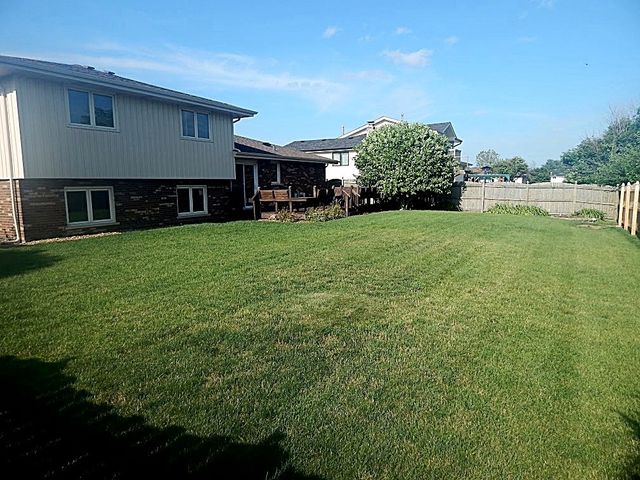 8101 Braeburn Lane, Orland Park, IL 60462