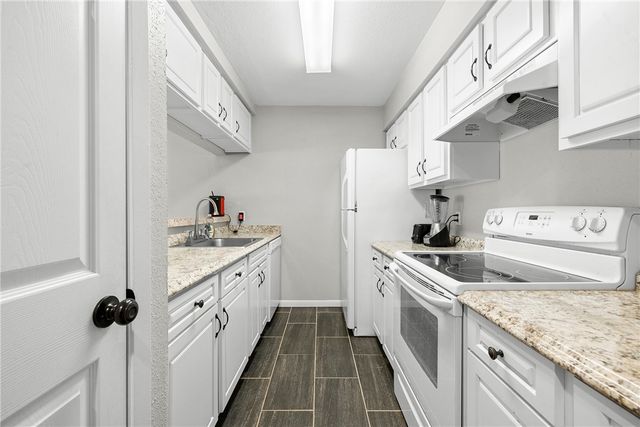 1501 Stallings Drive 38, College Station, TX 77840