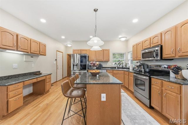 7204 Westfield Woods Drive, O'fallon, MO 63368