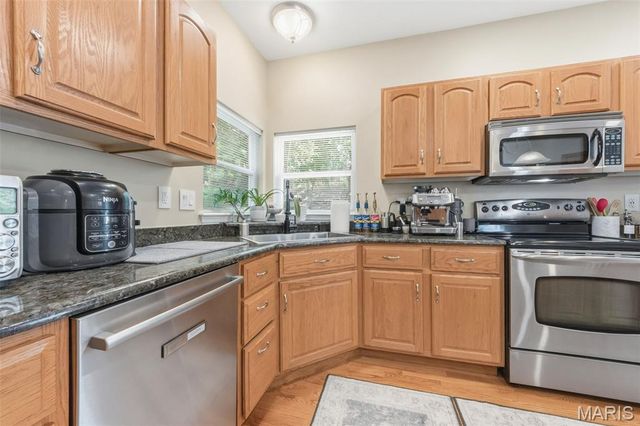7204 Westfield Woods Drive, O'fallon, MO 63368