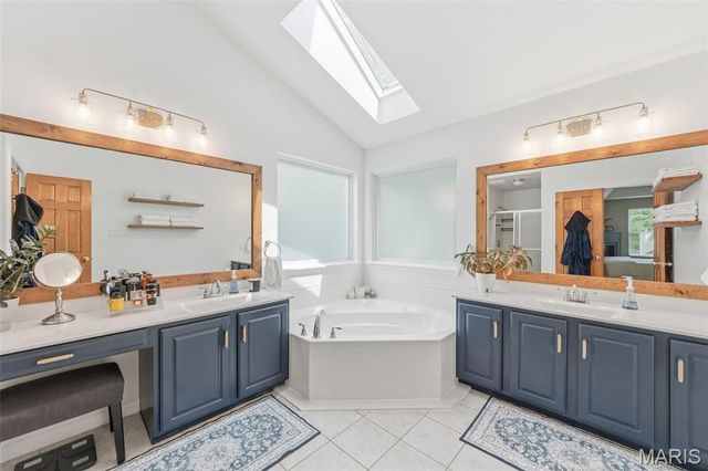 7204 Westfield Woods Drive, O'fallon, MO 63368