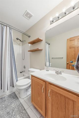 7204 Westfield Woods Drive, O'fallon, MO 63368