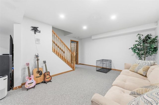7204 Westfield Woods Drive, O'fallon, MO 63368