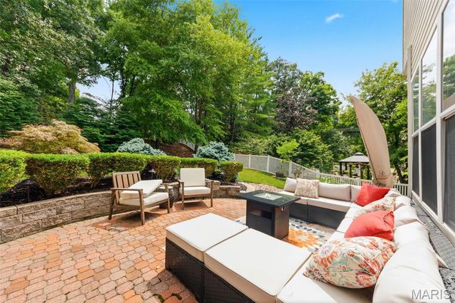 7204 Westfield Woods Drive, O'fallon, MO 63368