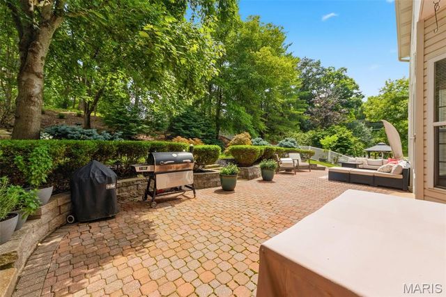 7204 Westfield Woods Drive, O'fallon, MO 63368