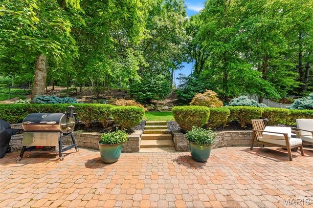 7204 Westfield Woods Drive, O'fallon, MO 63368