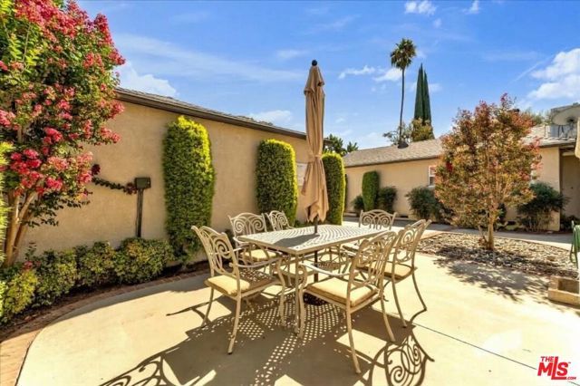 12045 Pacoima Court, Studio City (los Angeles), CA 91604