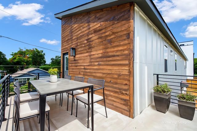 1928 Pueblo Street, Dallas, TX 75212