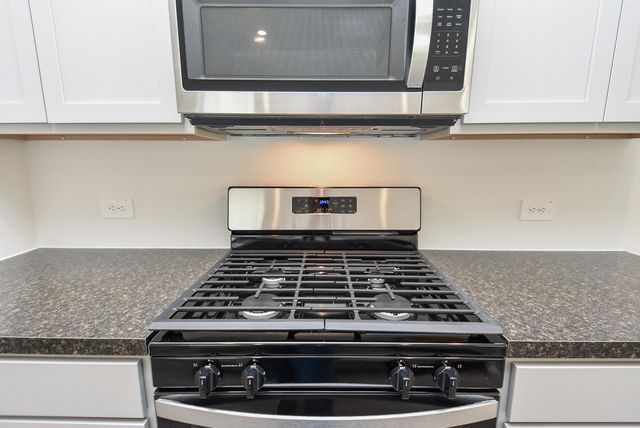 5735 Sycamore Glen Drive, Spring, TX 77373