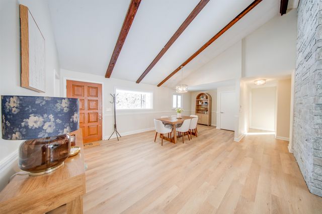 3 Woodbury Drive, Nashua, NH 03062