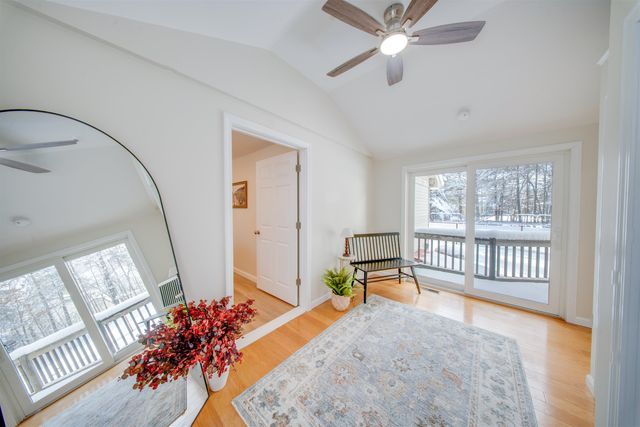 3 Woodbury Drive, Nashua, NH 03062