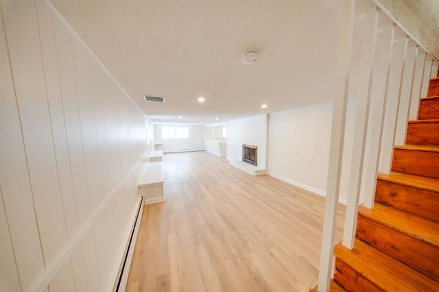 3 Woodbury Drive, Nashua, NH 03062