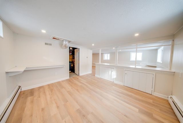 3 Woodbury Drive, Nashua, NH 03062