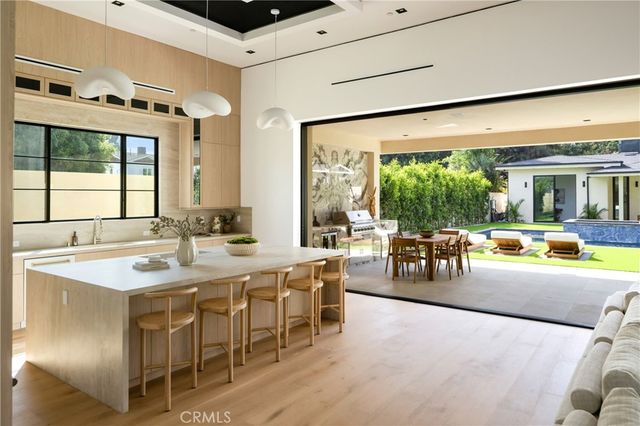 11826 Kling Street, Valley Village, CA 91607