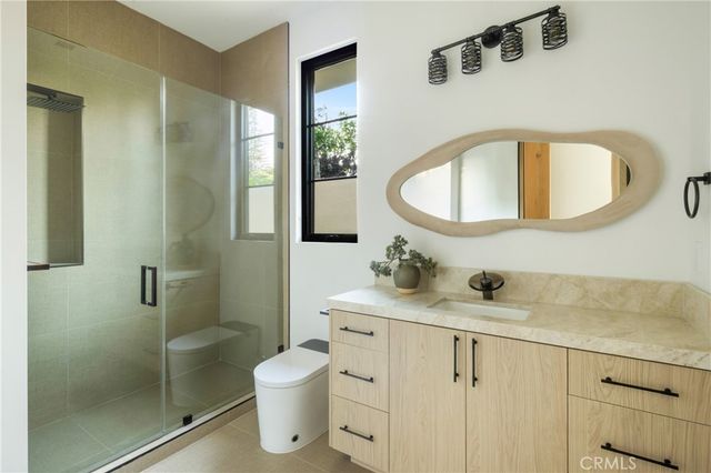 11826 Kling Street, Valley Village, CA 91607