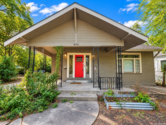 936 W Summit Ave, San Antonio, TX 78201