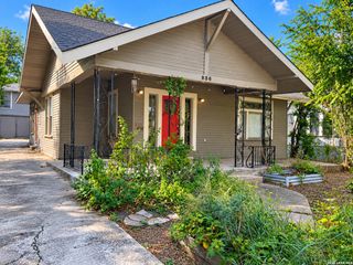 936 W Summit Ave, San Antonio, TX 78201