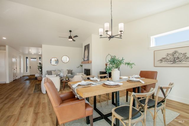 405 S Diesel Way, Boise, ID 83716