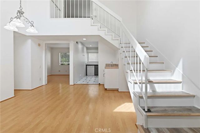 6121 Shoup Avenue 35, Woodland Hills, CA 91367