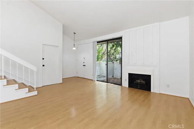 6121 Shoup Avenue 35, Woodland Hills, CA 91367