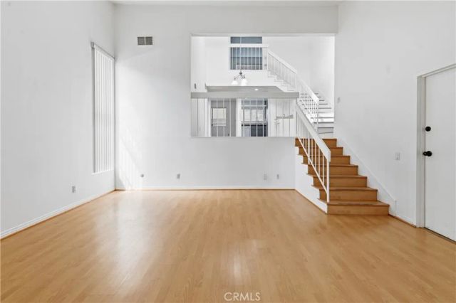 6121 Shoup Avenue 35, Woodland Hills, CA 91367