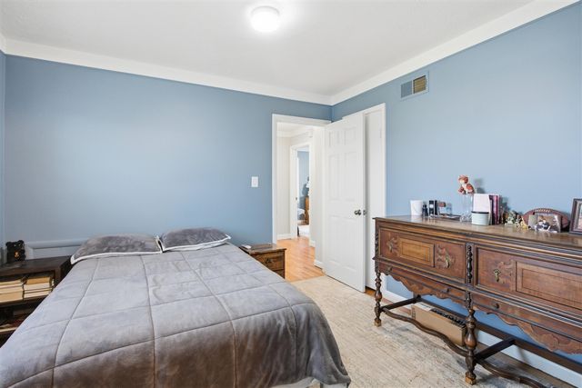 7324 Mckinley, Center Line, MI 48015