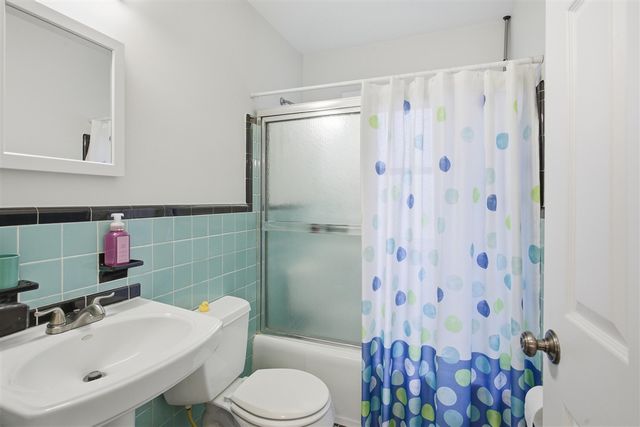 7324 Mckinley, Center Line, MI 48015