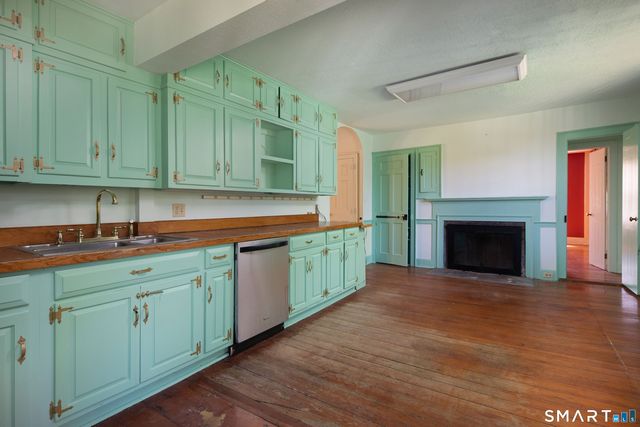 28 Cole Road, Sharon, CT 06069