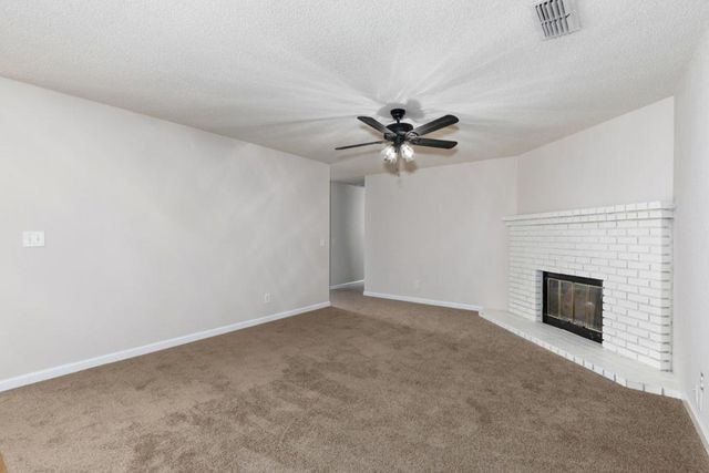 377 W Alluvial Avenue, Pinedale, CA 93650