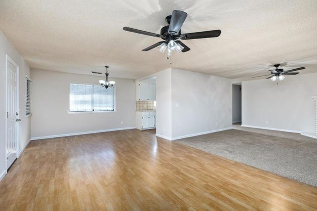 377 W Alluvial Avenue, Pinedale, CA 93650