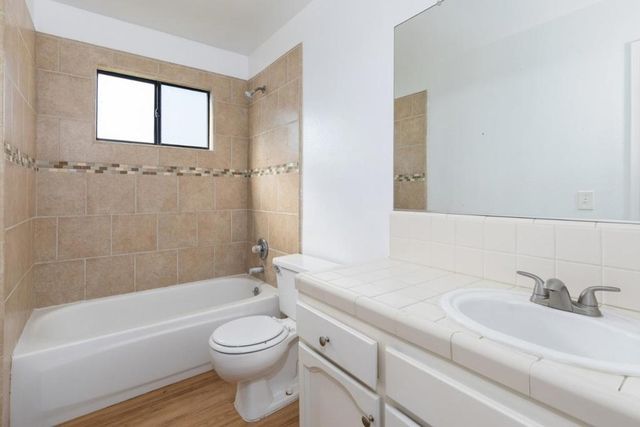 377 W Alluvial Avenue, Pinedale, CA 93650